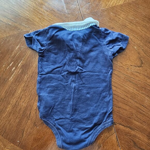 Sale 🎉🥳 4/$25 or $10 Disney Mickey Mouse Little Boy Onesie Size 12M - Picture 4 of 4